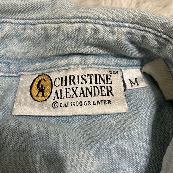 Vintage Christine Alexander denim button up, size medium, fits more like a large - Picture 5 of 6